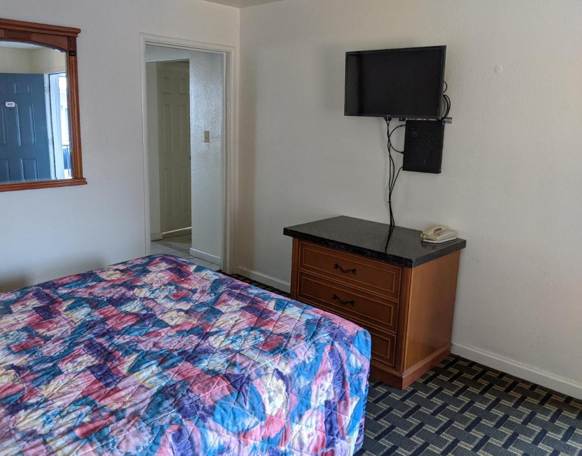 Deluxe Inn Hayward Εξωτερικό φωτογραφία